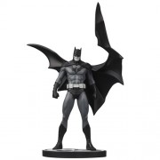 Batman B&W Statues - 1/10 Scale Batman By Jorge Jimenez (Resin)