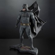 DC Movies Statues - Batman v Superman: Dawn Of Justice - 1/6 Scale Batman (Resin)