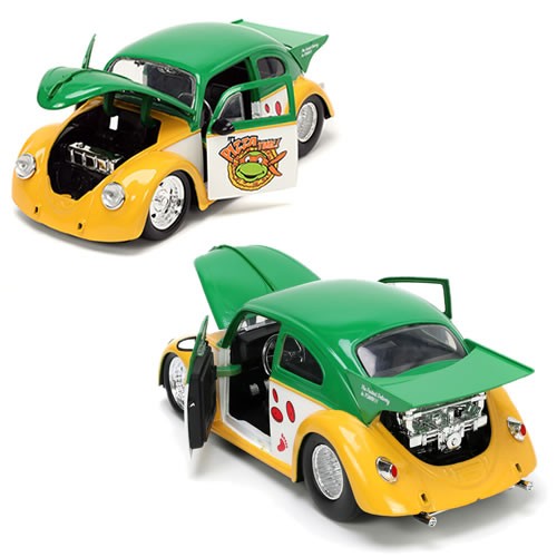 1:24 Scale Diecast - Hollywood Rides - TMNT - 1959 VW Drag Beetle w/ Michelangelo