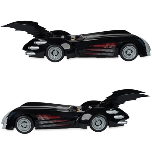 DC Multiverse Vehicles - Batman & Robin - 7" Scale Batmobile (Lights & Sound)