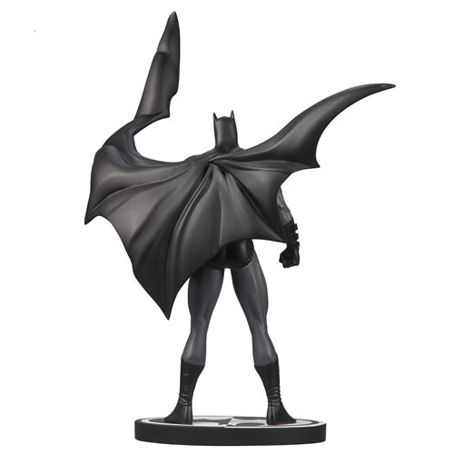 Batman B&W Statues - 1/10 Scale Batman By Jorge Jimenez (Resin)