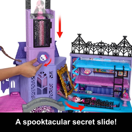 Monster High Playsets - Haunted High School Playset